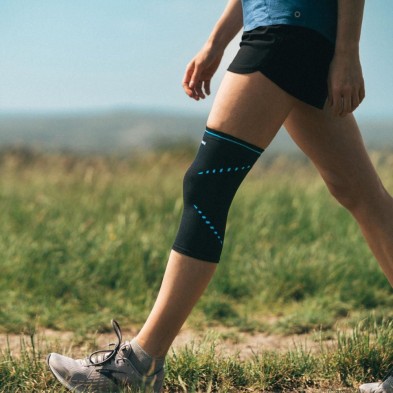 Rodillera de compresión Compex Activ Knee running