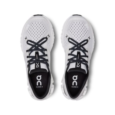 Zapatillas On Running Cloud X 4 mujer blanco negro