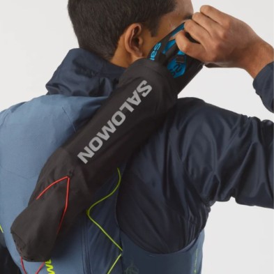 Porta Bastones Salomon Custom Quiver fácil de usar