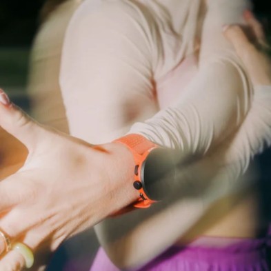 Reloj Deportivo GPS Suunto Run Coral Orange muy ligero y cómodo