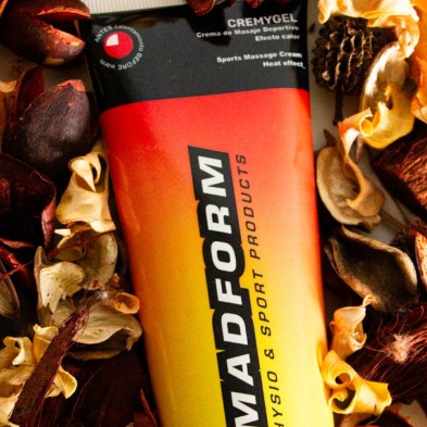 Crema de calentamiento Madform Cremy Gel 120ml activa, prepara y reduce el riesgo de lesiones