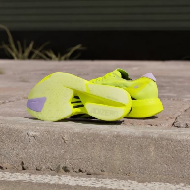 Zapatillas Adidas Adizero Adios Pro 4 Mujer Solar Yellow Aurora Plum Powder Plum  suela caucho continental