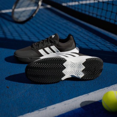 Zapatillas Adidas Gamecourt 2.0 hombre Core Black Cloud White Silver Metallic  suela adiwear