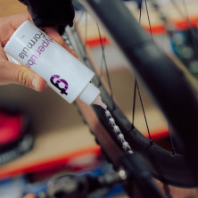 Lubricante cera Grezzy+ Hyperlube Formula 125ml